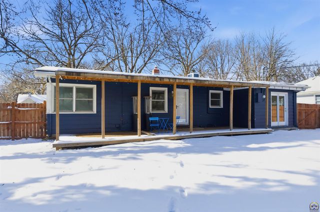 1830 SW Medford AVE, Topeka, KS 66604