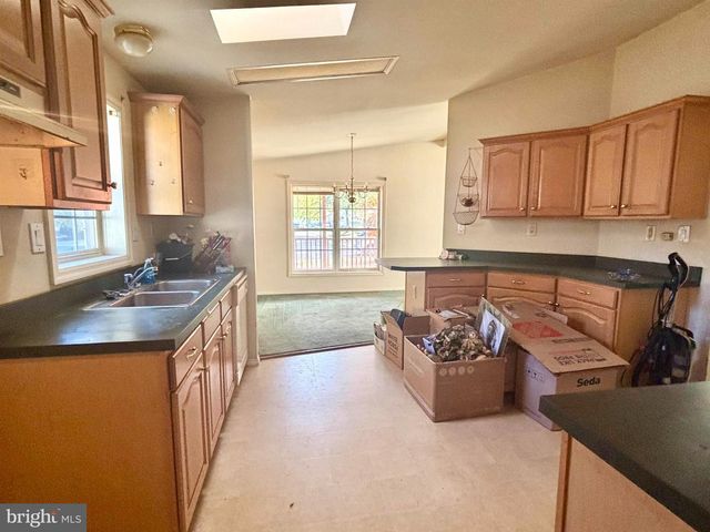 78 OAKMONT DR, Mays Landing, NJ 08330