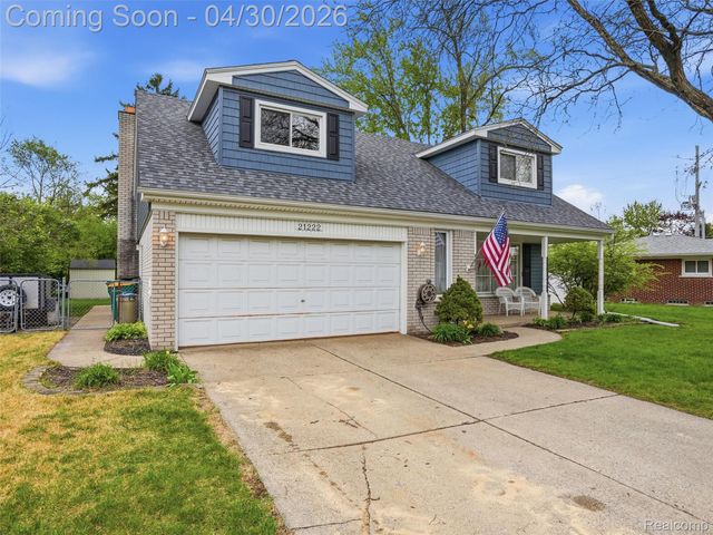21222 Larkspur Street, Farmington, MI 48336