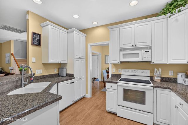 101 Mackenzie Drive, Wilmington, NC 28409