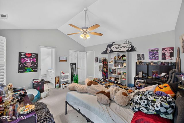 101 Mackenzie Drive, Wilmington, NC 28409