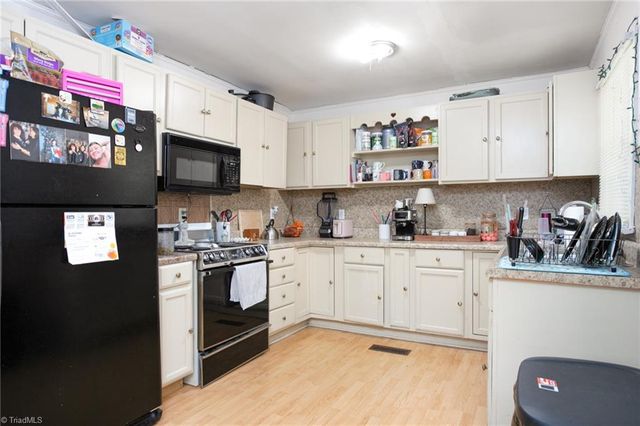 339 Valley Drive, Lexington, NC 27292
