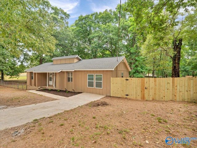940 Browns Ferry Road, Madison, AL 35758