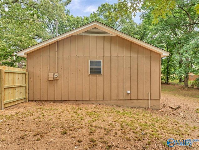 940 Browns Ferry Road, Madison, AL 35758