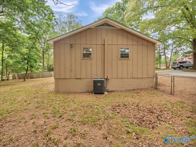 940 Browns Ferry Road, Madison, AL 35758