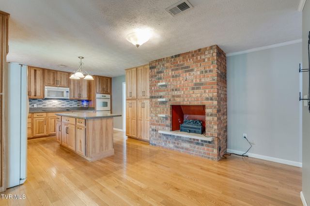 4120 Lindenwood Drive, Kingsport, TN 37663