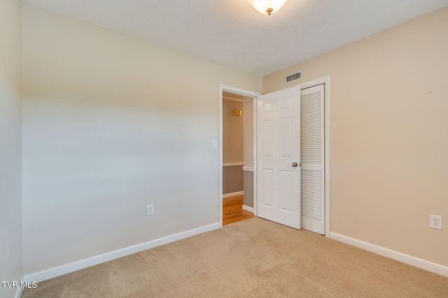 4120 Lindenwood Drive, Kingsport, TN 37663