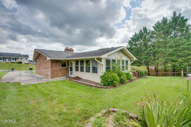 4120 Lindenwood Drive, Kingsport, TN 37663