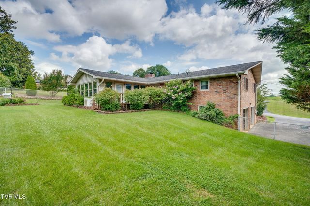 4120 Lindenwood Drive, Kingsport, TN 37663