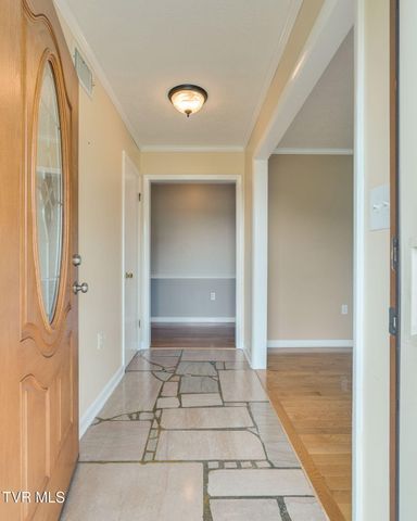 4120 Lindenwood Drive, Kingsport, TN 37663