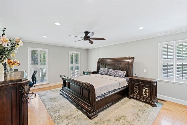 208 Cedar Dale Drive, Central, SC 29630