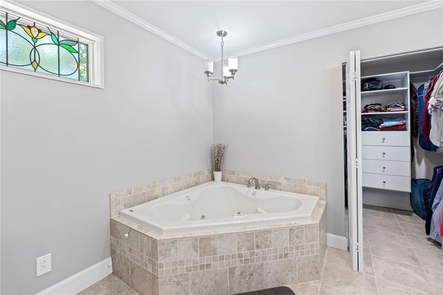 208 Cedar Dale Drive, Central, SC 29630