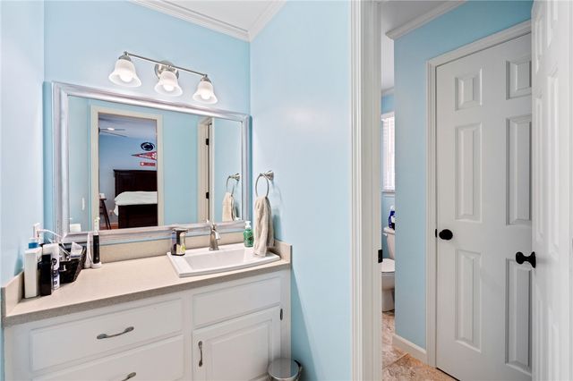 208 Cedar Dale Drive, Central, SC 29630