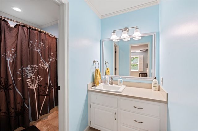 208 Cedar Dale Drive, Central, SC 29630