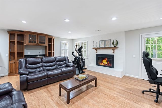 208 Cedar Dale Drive, Central, SC 29630