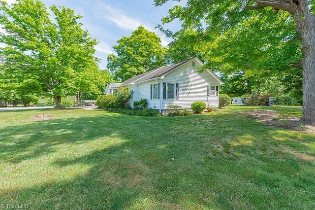 1080 NC Highway 47, Lexington, NC 27292