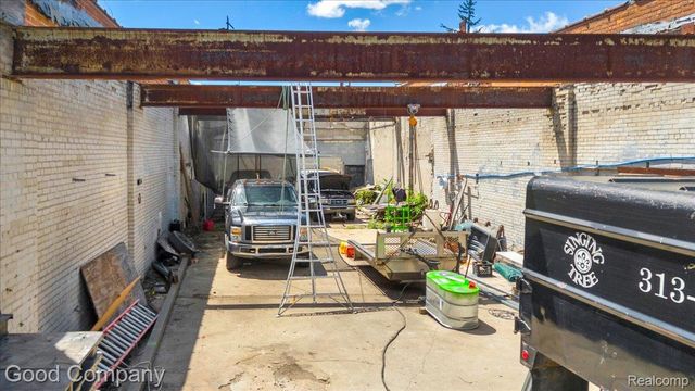 18326 John R Street, Detroit, MI 48203