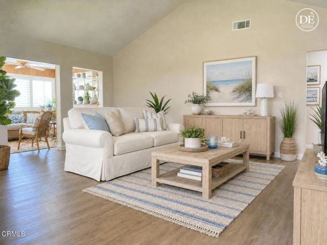 39104 Village 39, Camarillo, CA 93012