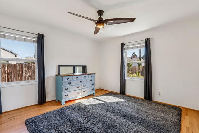 1215 W Walnut St, Lodi, CA 95240