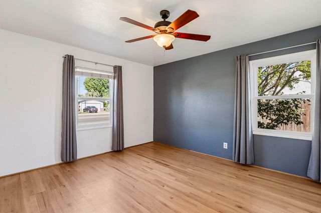 1215 W Walnut St, Lodi, CA 95240