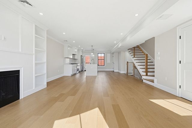 667 Tremont Street PH, Boston, MA 02118