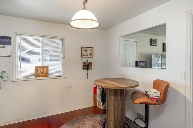 902 S Freya St, Spokane, WA 99202