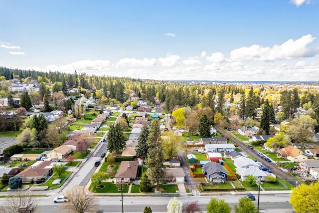 902 S Freya St, Spokane, WA 99202