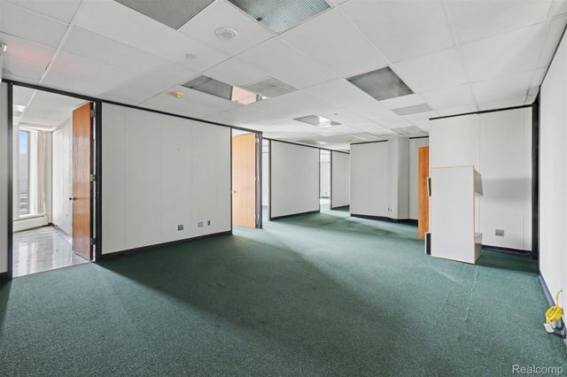 1 Parklane Boulevard W0900, Dearborn, MI 48126