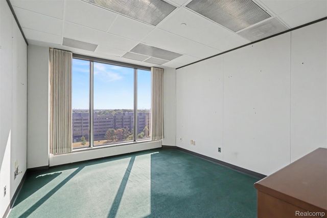 1 Parklane Boulevard W0900, Dearborn, MI 48126
