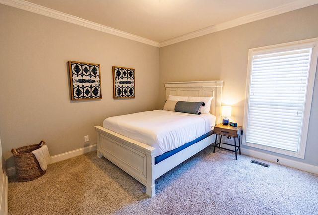 135 Cherokee Dock Rd, Lebanon, TN 37087