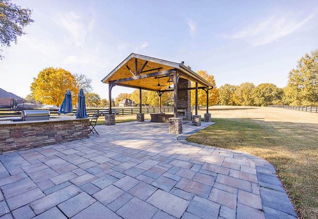 135 Cherokee Dock Rd, Lebanon, TN 37087