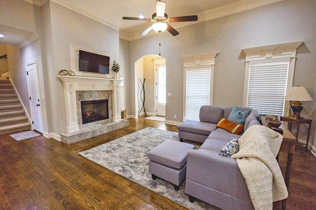 135 Cherokee Dock Rd, Lebanon, TN 37087