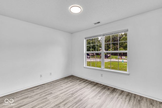 5391 Milhouse Road, Indianapolis, IN 46221