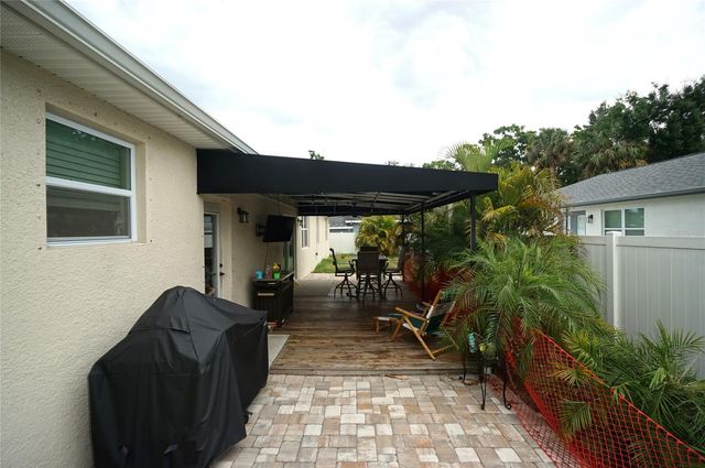 2314 W SAINT SOPHIA STREET, Tampa, FL 33607