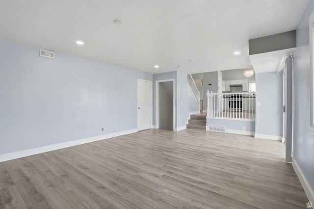 6853 S MULLIEN DR, West Jordan, UT 84081