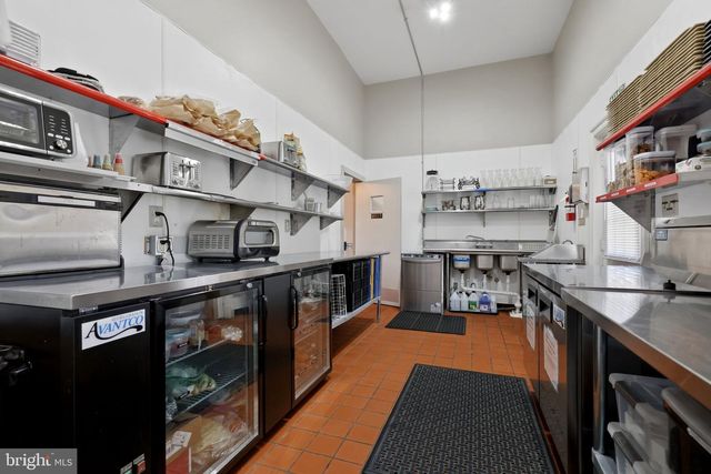 38593 DAYMONT LN, Waterford, VA 20197
