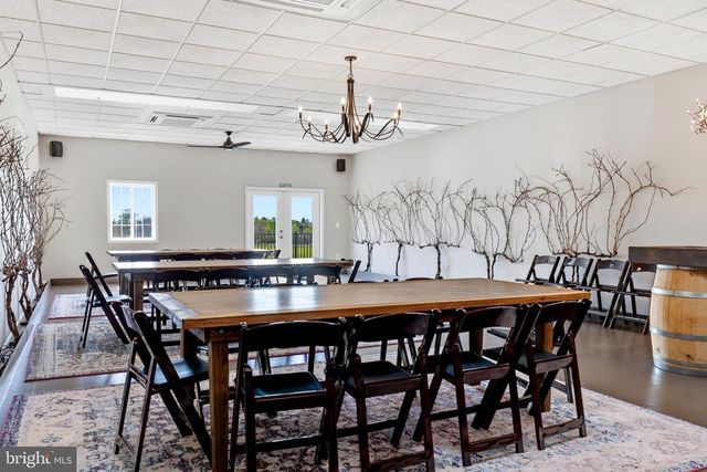 38593 DAYMONT LN, Waterford, VA 20197