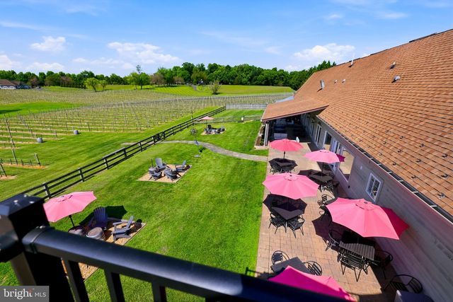38593 DAYMONT LN, Waterford, VA 20197
