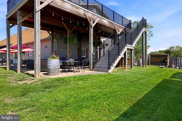 38593 DAYMONT LN, Waterford, VA 20197