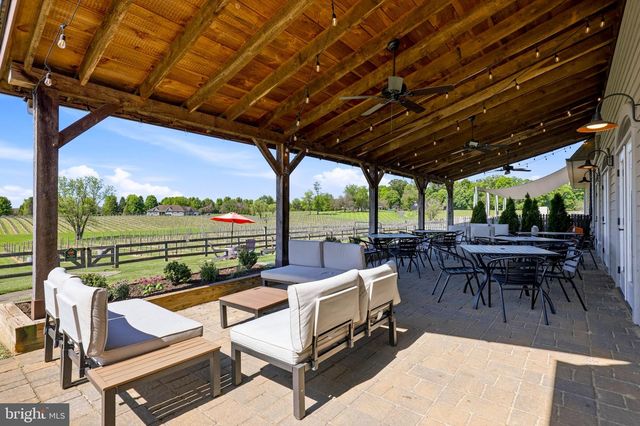 38593 DAYMONT LN, Waterford, VA 20197