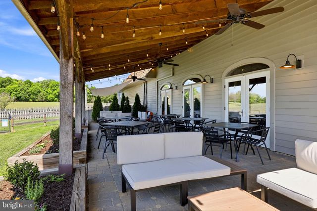 38593 DAYMONT LN, Waterford, VA 20197