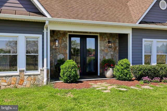 38593 DAYMONT LN, Waterford, VA 20197