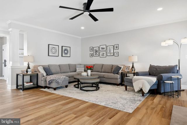 38593 DAYMONT LN, Waterford, VA 20197