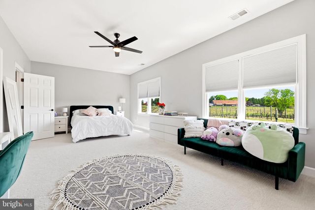 38593 DAYMONT LN, Waterford, VA 20197