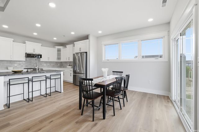 7603 W Julia Drive, Ellettsville, IN 47429