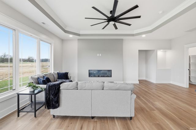 7603 W Julia Drive, Ellettsville, IN 47429