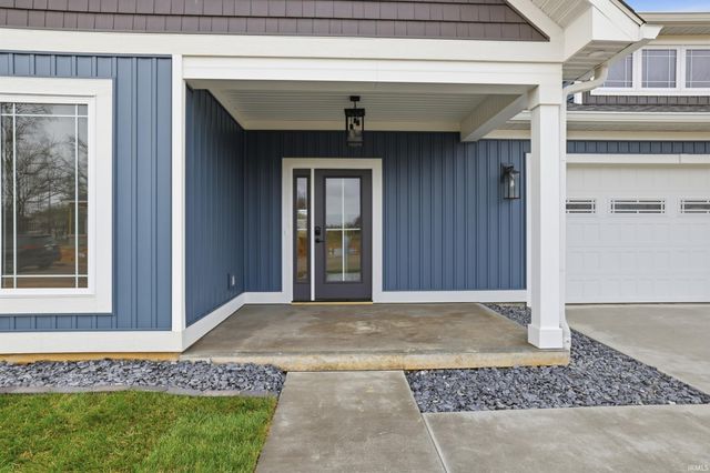 7603 W Julia Drive, Ellettsville, IN 47429