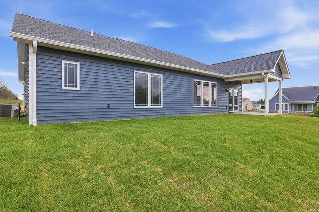 7603 W Julia Drive, Ellettsville, IN 47429