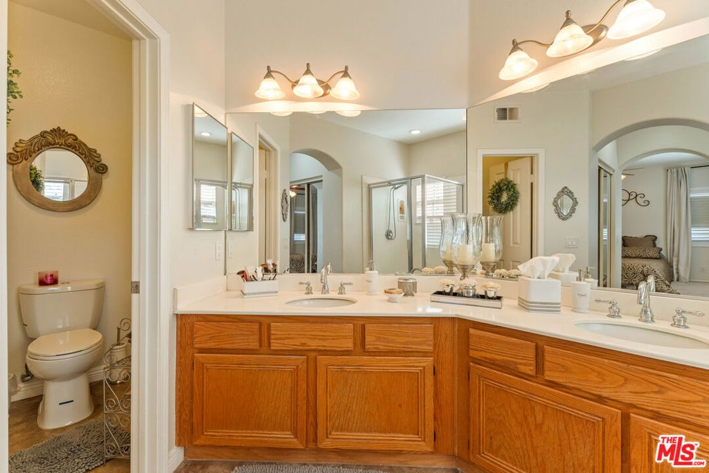 Image 29 of property listing at 14834 Shetland Lane, Fontana, CA 92336