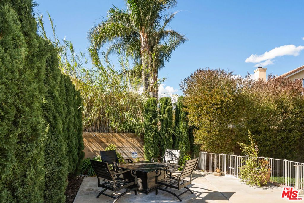 Image 39 of property listing at 14834 Shetland Lane, Fontana, CA 92336